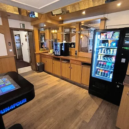 Smart 2 Bb2 327 Hotel *